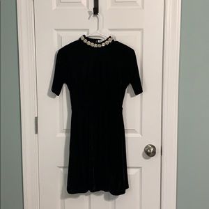 Stunner backless dress 🐼